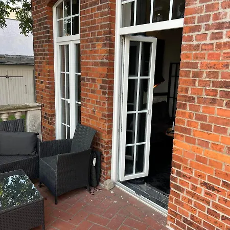 Apartment Zentrumsnahes Mit Terrasse Und Parkplatz Hannover
