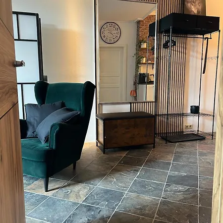 Apartment Zentrumsnahes Mit Terrasse Und Parkplatz